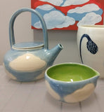 Cloud Tea pot with basket handle