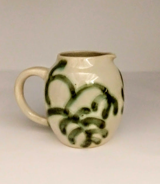Leafy pitcher